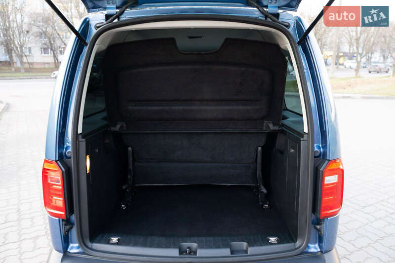 Минивэн Volkswagen Caddy 2017 в Луцке