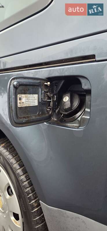 Мінівен Volkswagen Caddy 2005 в Немирові