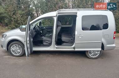 Минивэн Volkswagen Caddy 2015 в Ровно