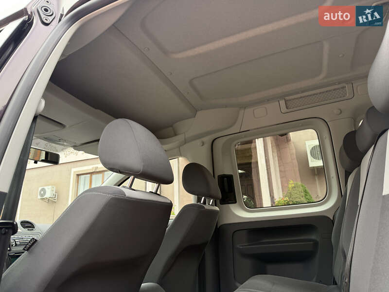Мінівен Volkswagen Caddy 2013 в Стрию