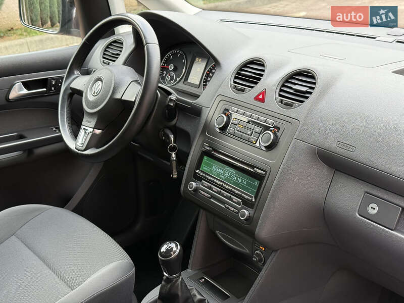 Мінівен Volkswagen Caddy 2013 в Стрию