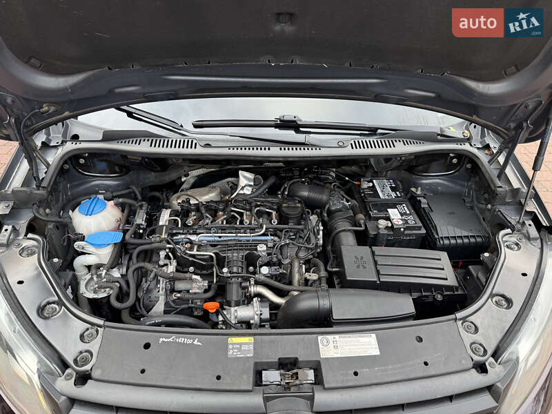 Мінівен Volkswagen Caddy 2013 в Стрию