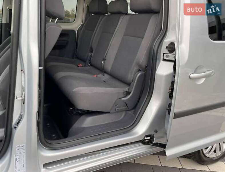 Минивэн Volkswagen Caddy 2015 в Мукачево