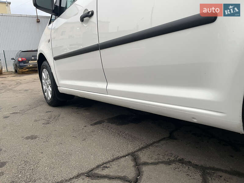Мінівен Volkswagen Caddy 2005 в Вінниці