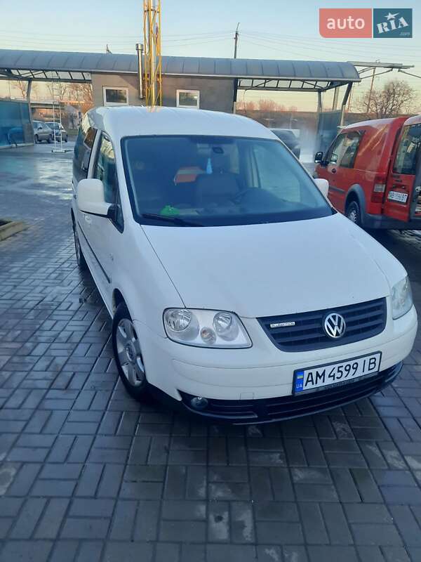 Мінівен Volkswagen Caddy 2009 в Козятині
