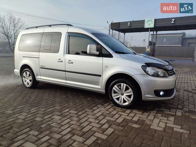 Минивэн Volkswagen Caddy 2012 в Черновцах