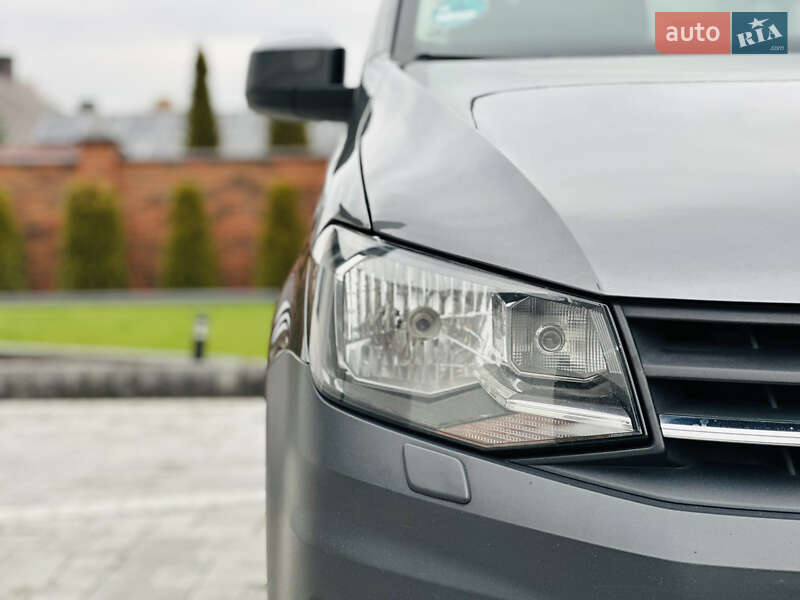 Мінівен Volkswagen Caddy 2020 в Луцьку