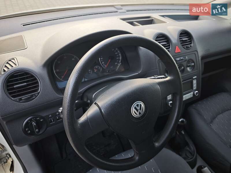 Минивэн Volkswagen Caddy 2008 в Ровно фото 27 Минивэн Volkswagen Caddy 2008 в Ровно