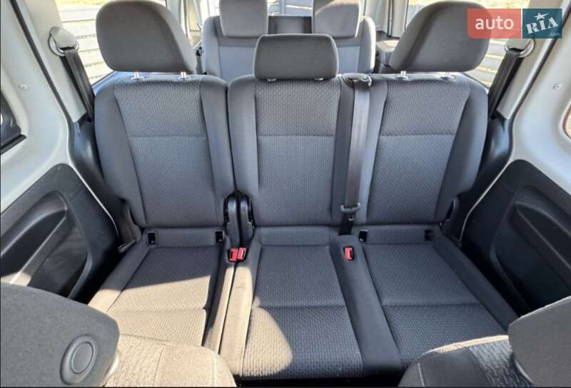 Мінівен Volkswagen Caddy 2012 в Виноградові