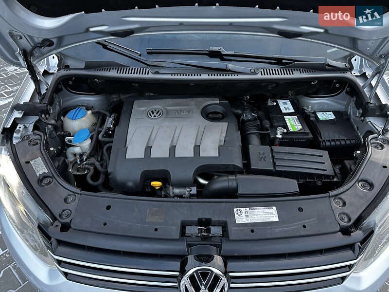 Мінівен Volkswagen Caddy 2015 в Кропивницькому