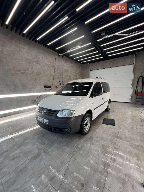 Мінівен Volkswagen Caddy 2008 в Рівному