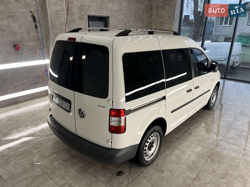Мінівен Volkswagen Caddy 2008 в Рівному