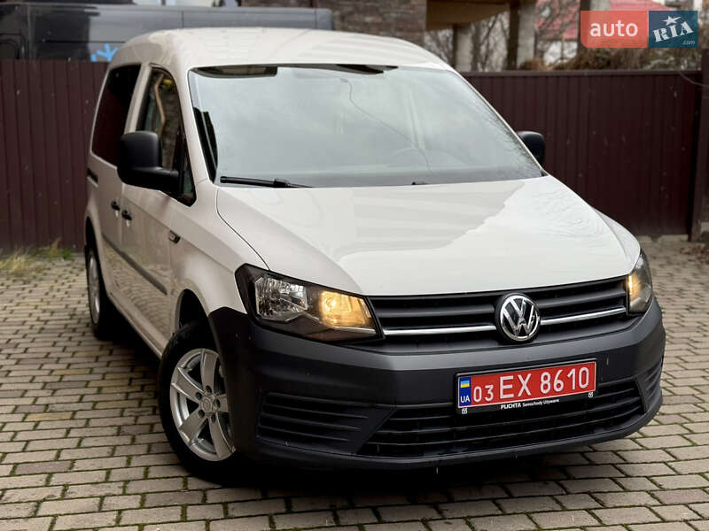 Мінівен Volkswagen Caddy 2017 в Ужгороді