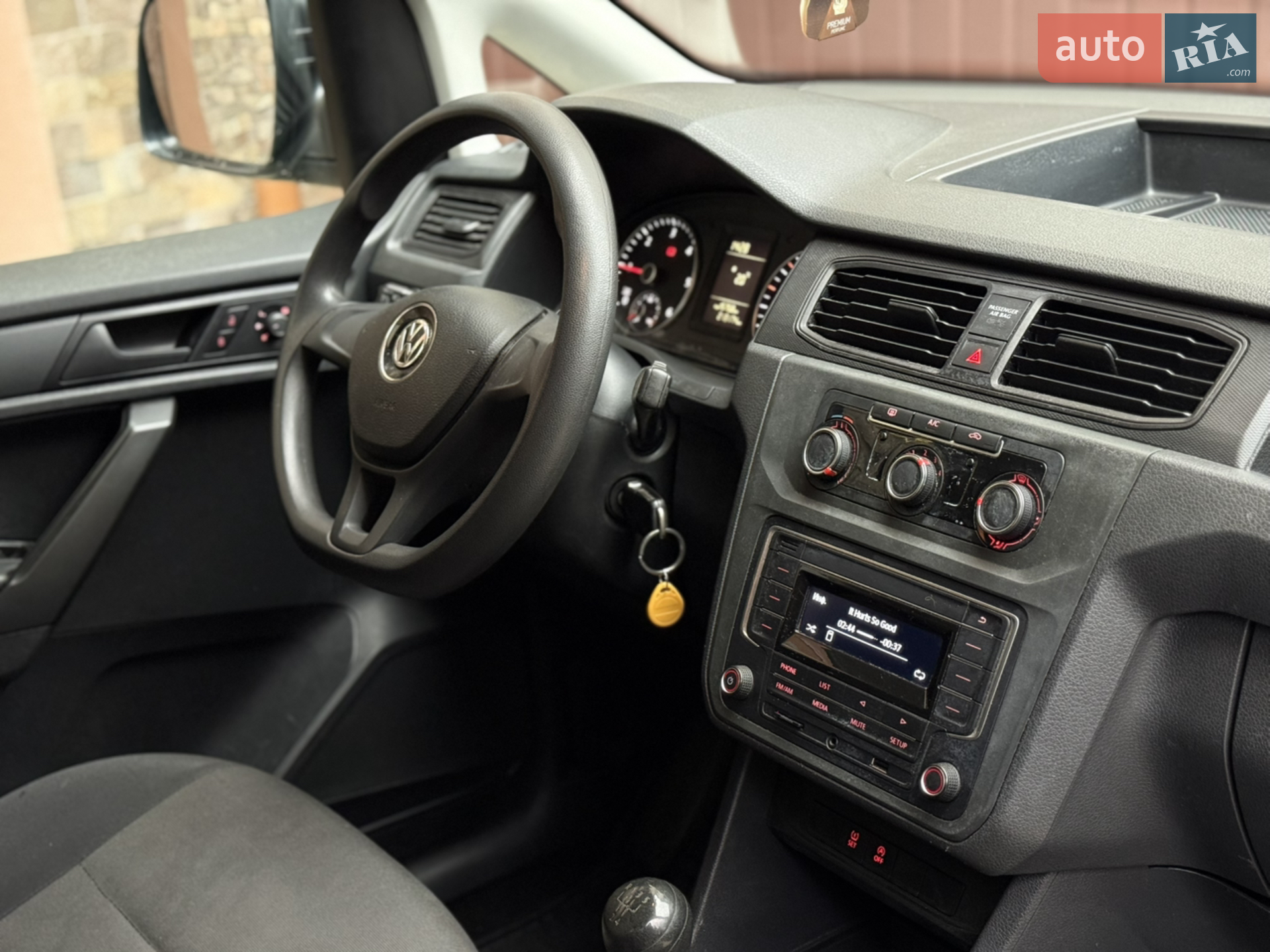 2017 Volkswagen Caddy - мініатюра 27