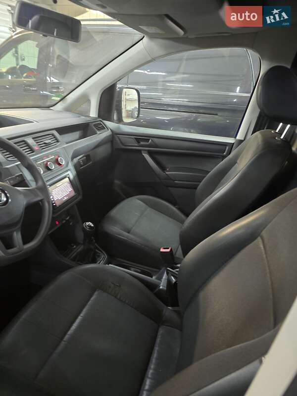 Вантажний фургон Volkswagen Caddy 2016 в Бердичеві фото 8 Вантажний фургон Volkswagen Caddy 2016 в Бердичеві