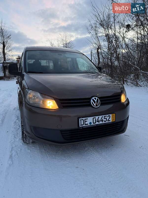 Мінівен Volkswagen Caddy 2014 в Козятині