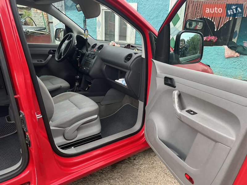 Мінівен Volkswagen Caddy 2006 в Южноукраїнську фото 8 Мінівен Volkswagen Caddy 2006 в Южноукраїнську