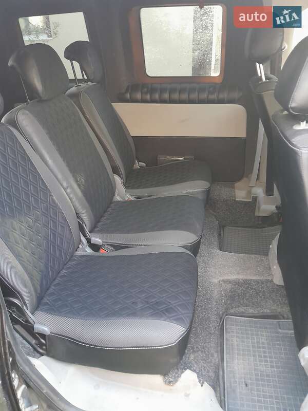 Мінівен Volkswagen Caddy 2008 в Жашківу