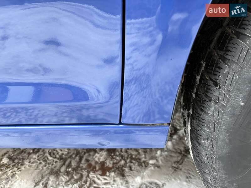 Минивэн Volkswagen Caddy 2006 в Судовой Вишне