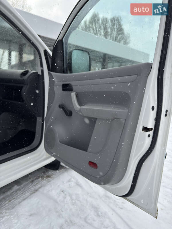 Мінівен Volkswagen Caddy 2004 в Тернополі