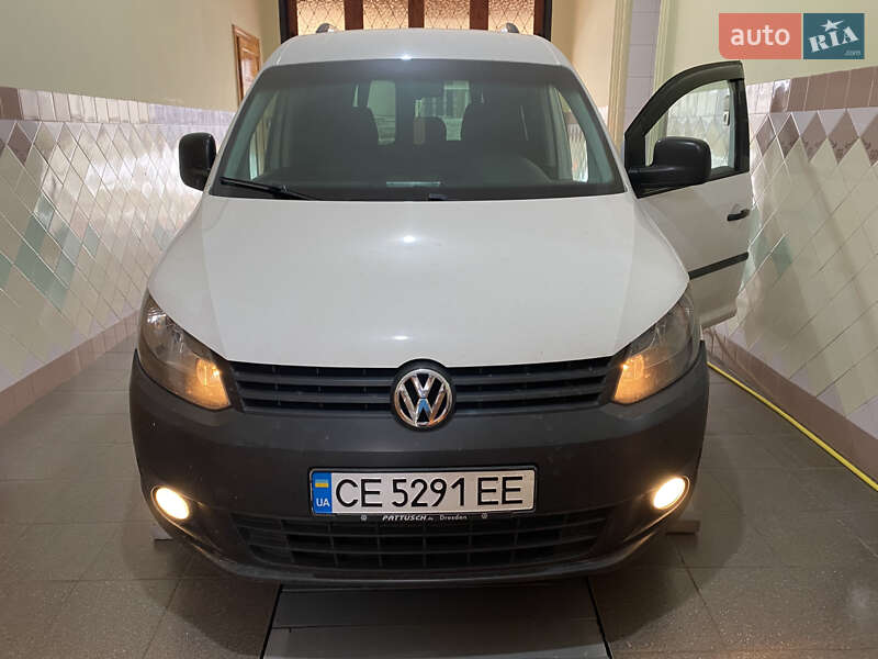 Volkswagen Caddy 2011