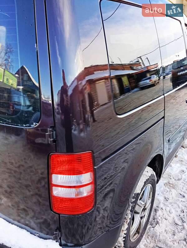 Мінівен Volkswagen Caddy 2011 в Чернігові