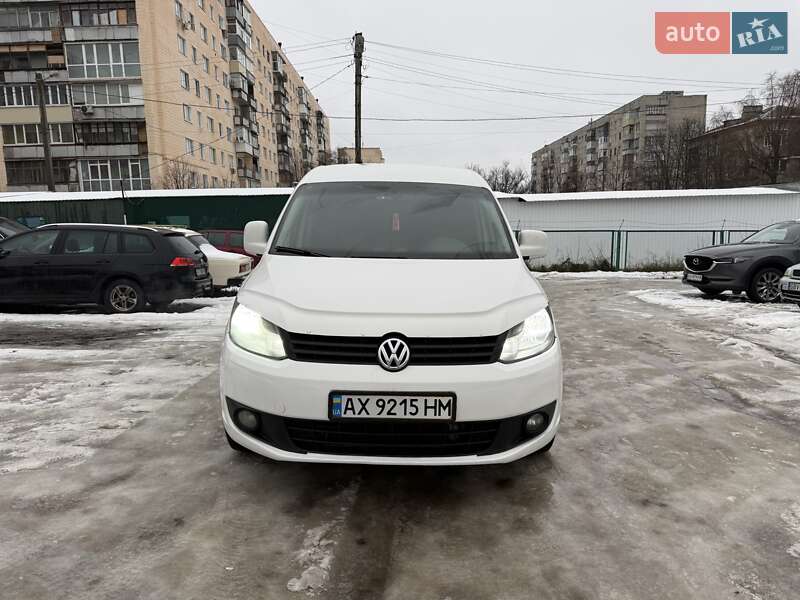 Вантажний фургон Volkswagen Caddy 2010 в Харкові