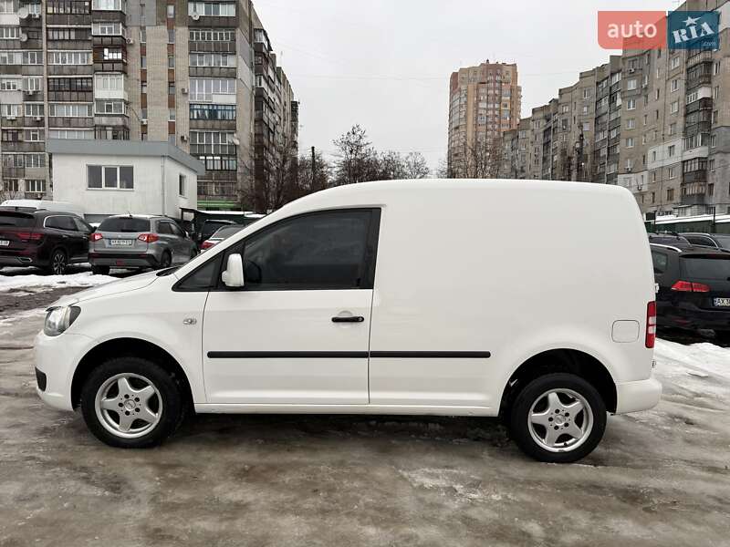 Вантажний фургон Volkswagen Caddy 2010 в Харкові