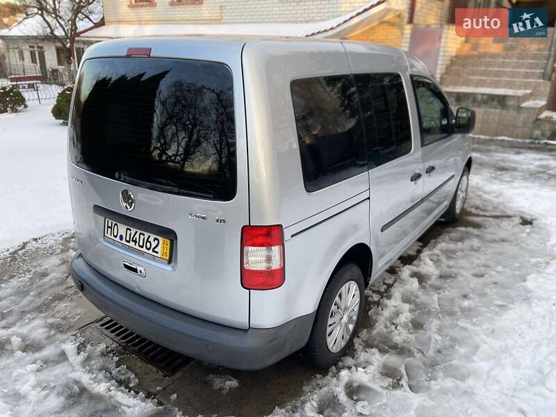 Мінівен Volkswagen Caddy 2008 в Києві