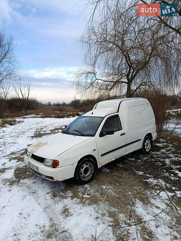 Вантажний фургон Volkswagen Caddy 1996 в Чернівцях