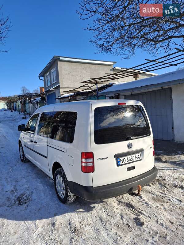 Мінівен Volkswagen Caddy 2014 в Тернополі