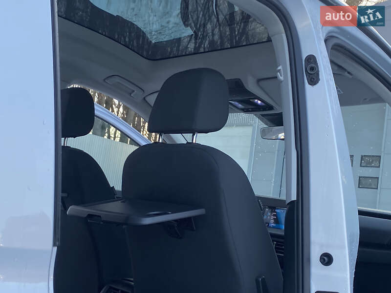 Мінівен Volkswagen Caddy 2021 в Ірпені