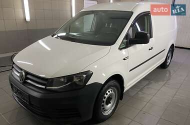Вантажний фургон Volkswagen Caddy 2015 в Умані