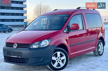 Минивэн Volkswagen Caddy 2014 в Киеве