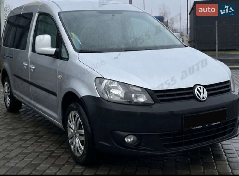 Минивэн Volkswagen Caddy 2015 в Виноградове