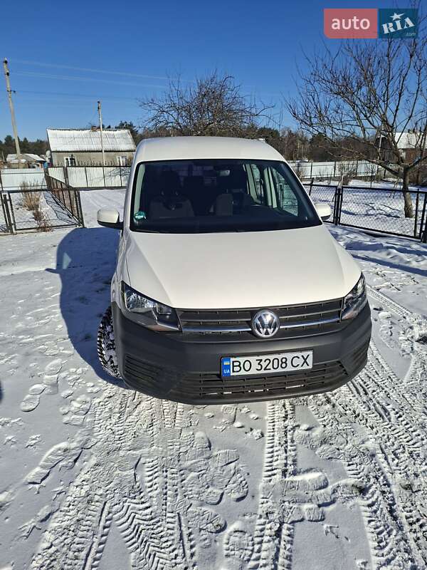 Минивэн Volkswagen Caddy 2015 в Луцке