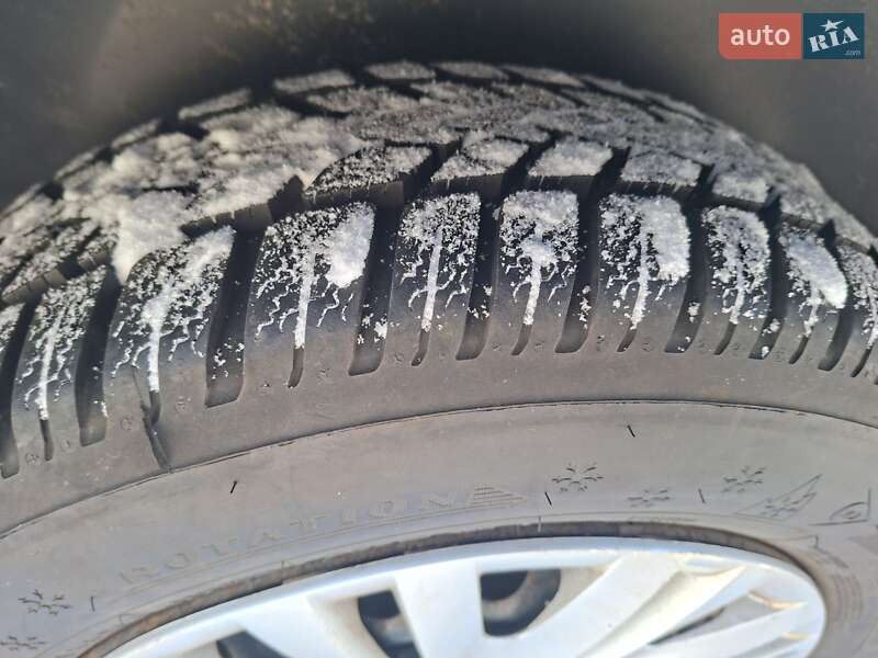 Минивэн Volkswagen Caddy 2015 в Луцке