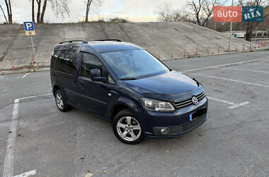 Минивэн Volkswagen Caddy 2014 в Киеве