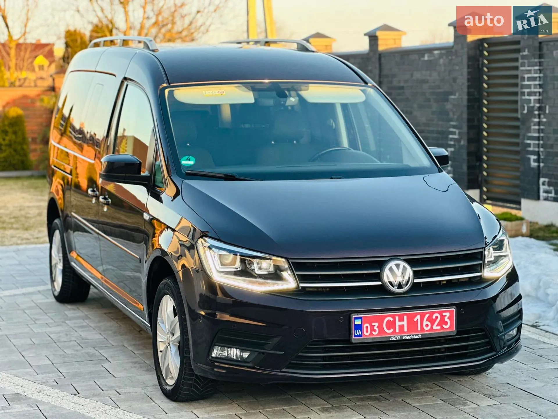 2017 Volkswagen Caddy - мініатюра 12