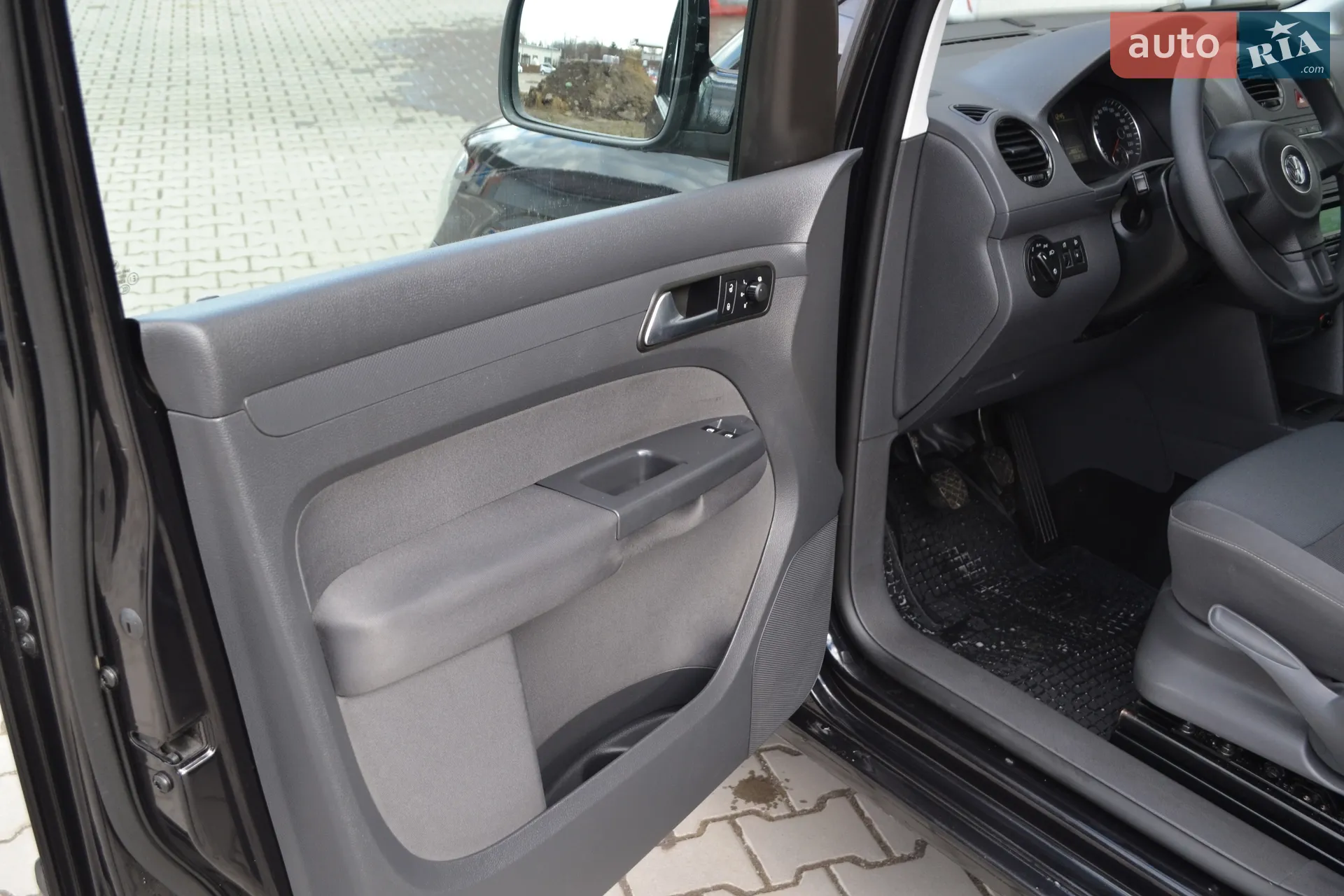 2013 Volkswagen Caddy - мініатюра 18