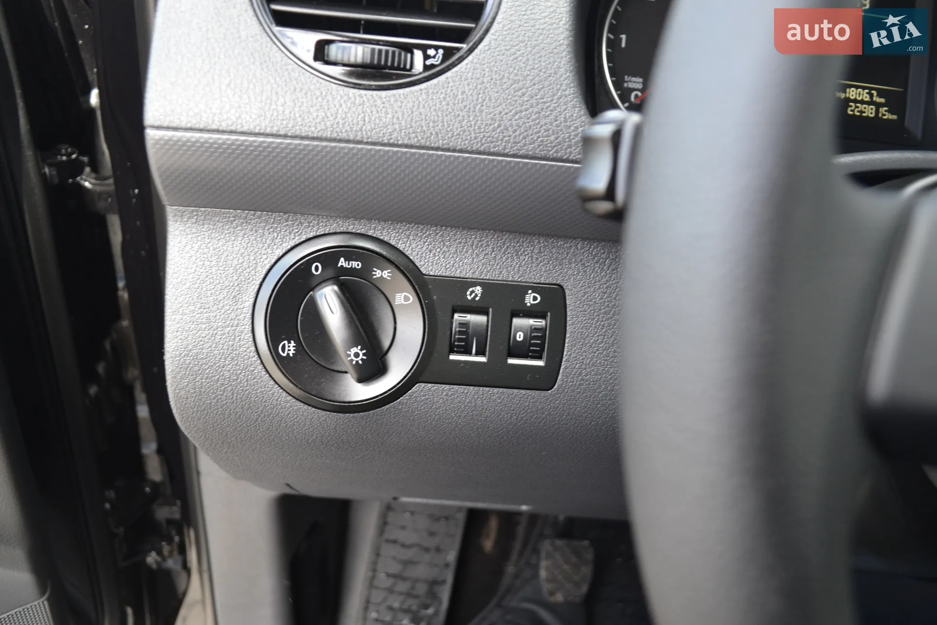2013 Volkswagen Caddy - мініатюра 37