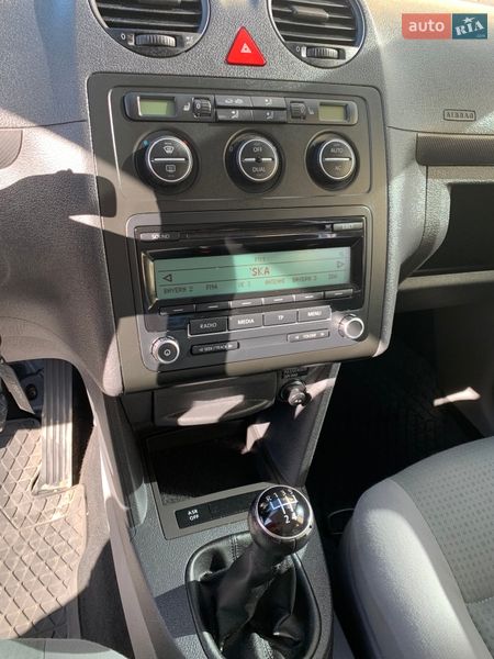 Минивэн Volkswagen Caddy 2009 в Кременце