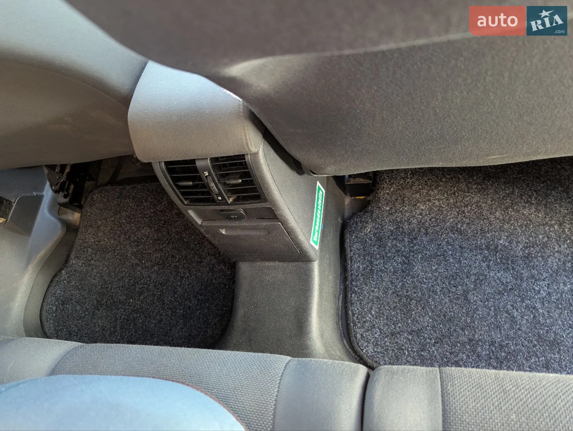 2011 Volkswagen Caddy - мініатюра 12