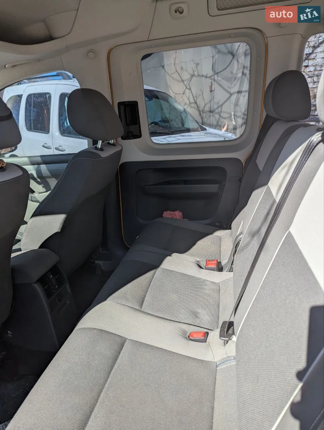 2011 Volkswagen Caddy - мініатюра 36