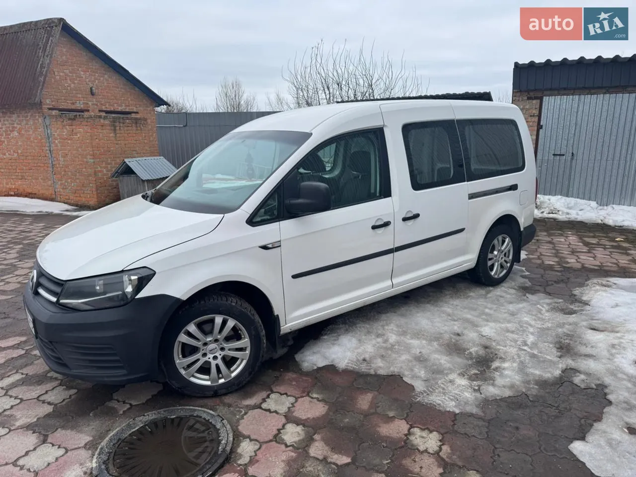 2017 Volkswagen Caddy - мініатюра 16
