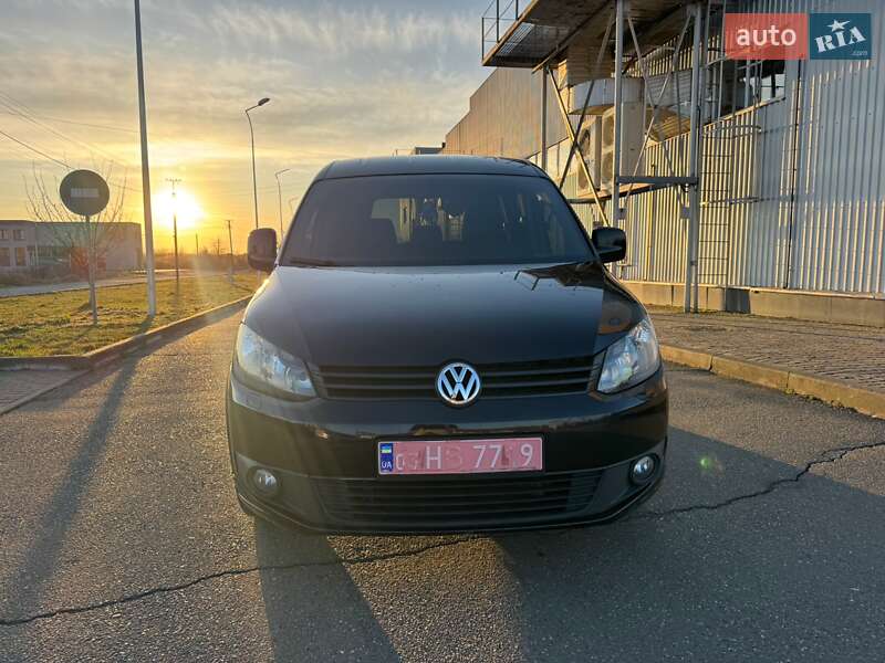 Минивэн Volkswagen Caddy 2014 в Виноградове
