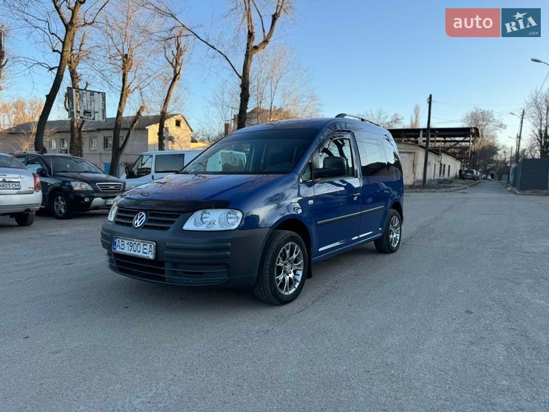 Минивэн Volkswagen Caddy 2010 в Днепре