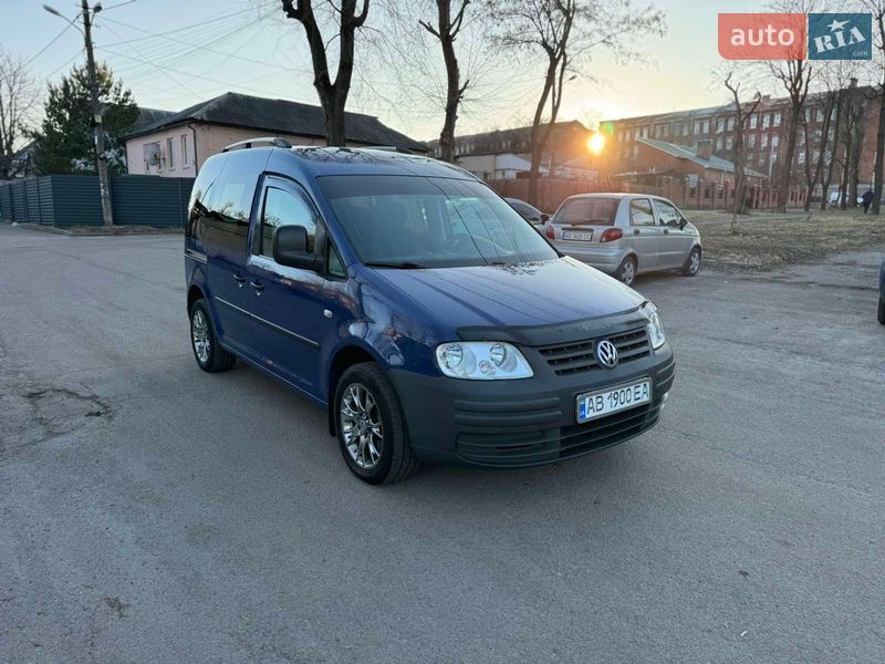 Минивэн Volkswagen Caddy 2010 в Днепре