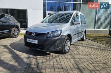 Минивэн Volkswagen Caddy 2013 в Киеве