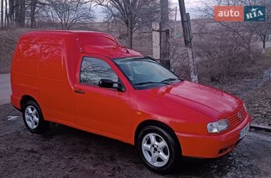 Вантажний фургон Volkswagen Caddy 2001 в Смілі
